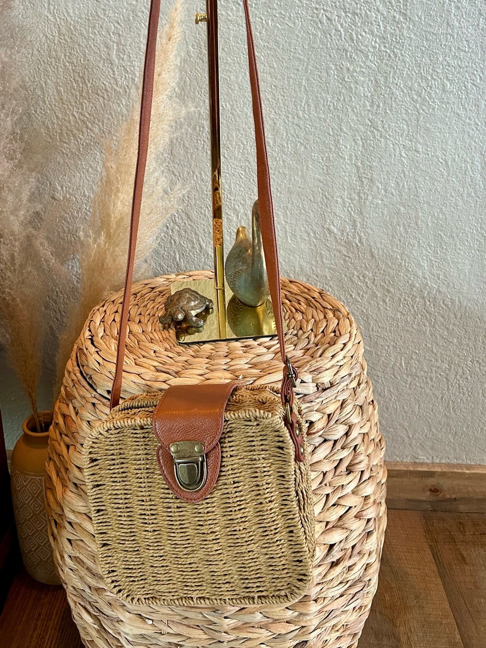 Summer & Rose Mini Rattan Crossbody Bag Square Straw Woven Boho Purse Excellent
